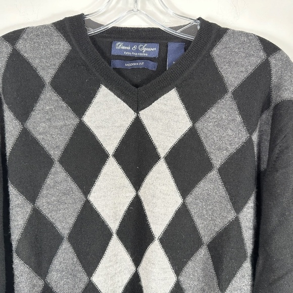 Davis & Squire Men's Size XXL Extra Fine Merino Wool Black Argyle Sweater - Picture 3 of 10